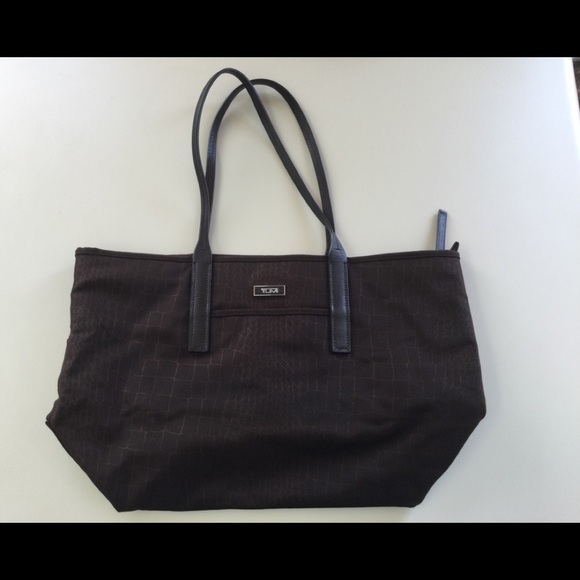 TUMI Tote - Picture 1 of 4